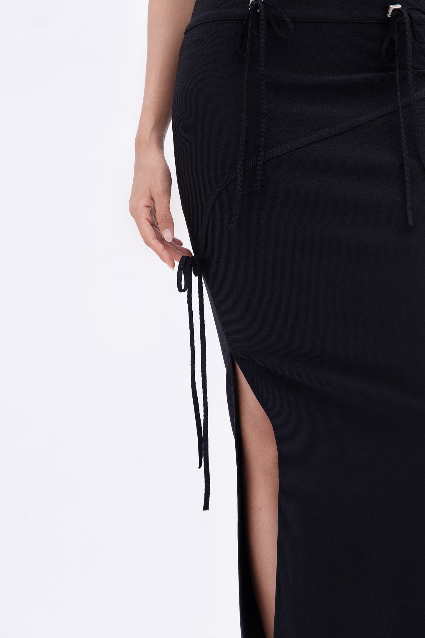 BEA RIBBON SKIRT (BLACK)